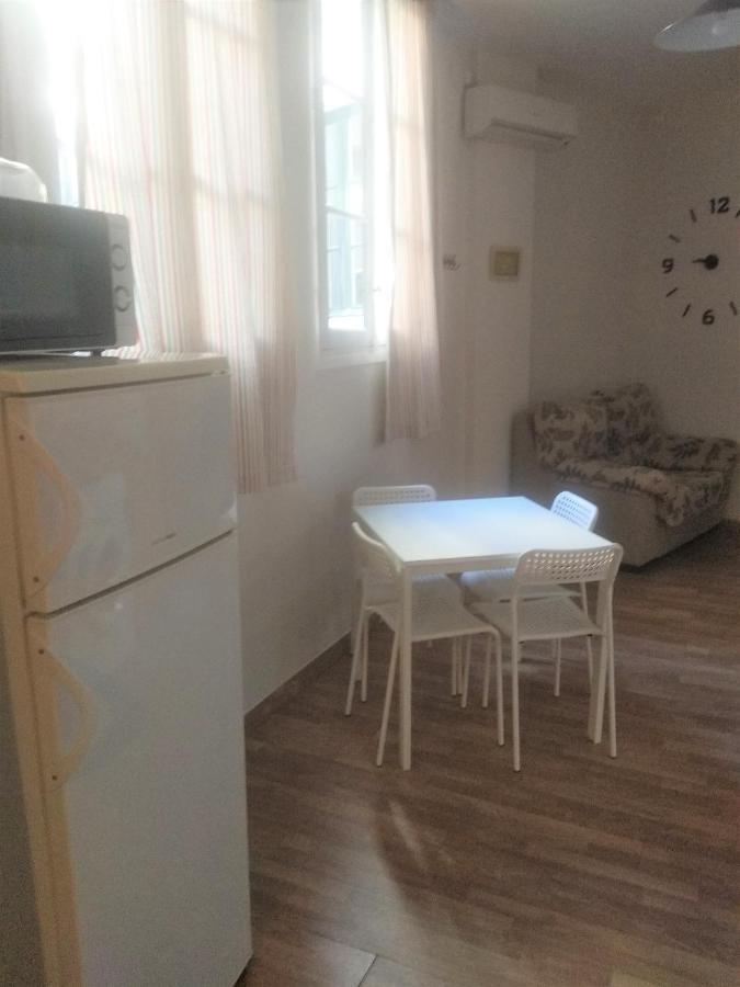 Centro Santa Catalina 1º B Apartment Sevilla